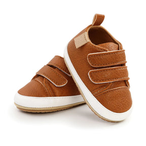 TinyTread Velcro Sneakers - Petite Cove 