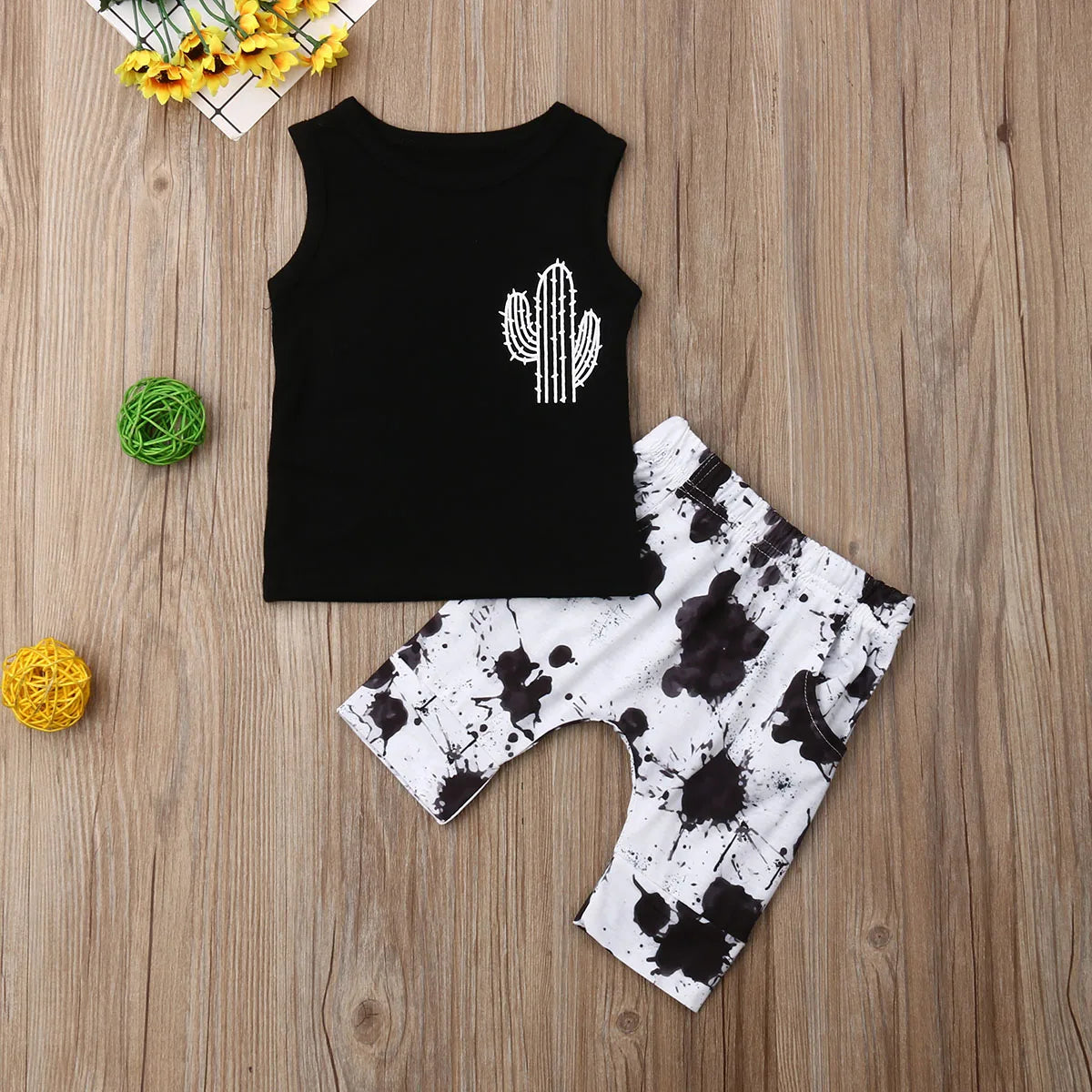 Cactus Cool Sleeveless Top & Shorts Set - Petite Cove 