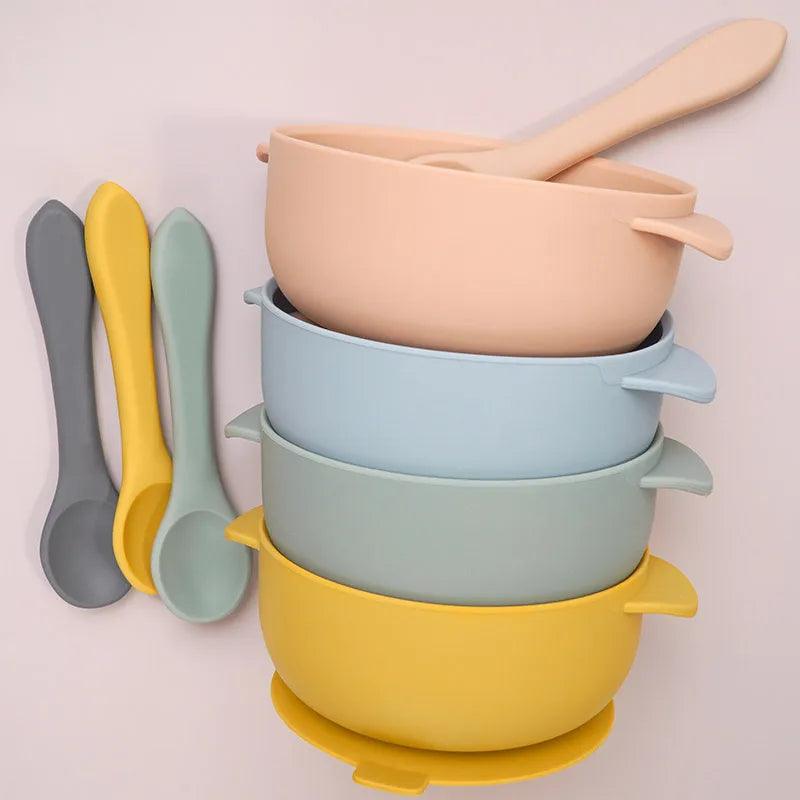 Silicone Essentials: Kid-Proof Non-Slip Bowl with Lid and Spoon - Petite Cove 