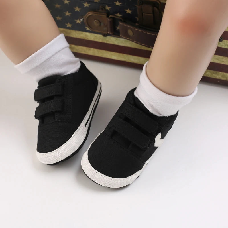 TinyStride Canvas Sneakers - Petite Cove 