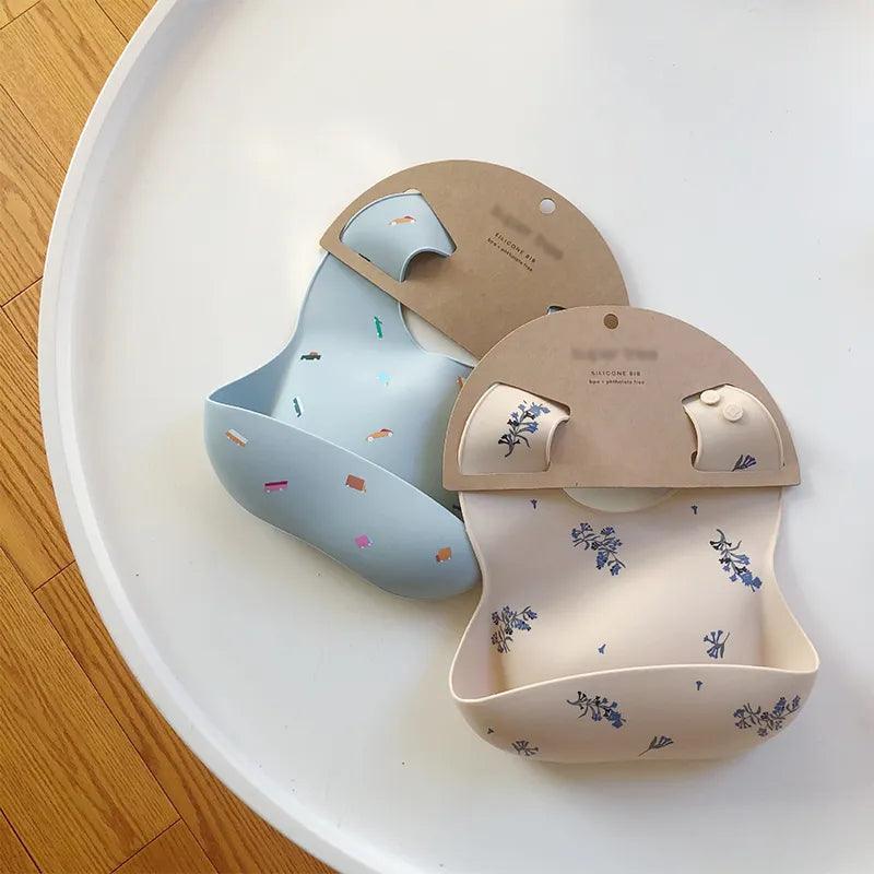 Silicone Essentials: Boho-Chic Adjustable Waterproof Bibs - Petite Cove 