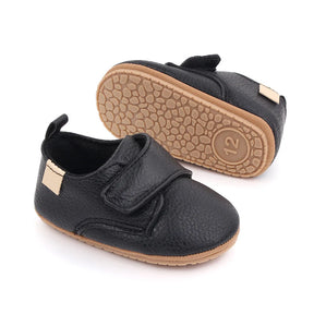 Little Pacer Eco-Leather Velcro Shoes - Petite Cove 