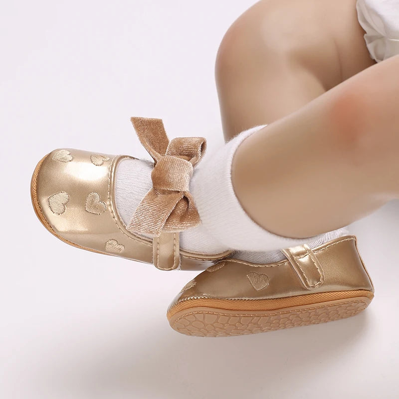 Patent Mary Jane Baby Shoes - Petite Cove 