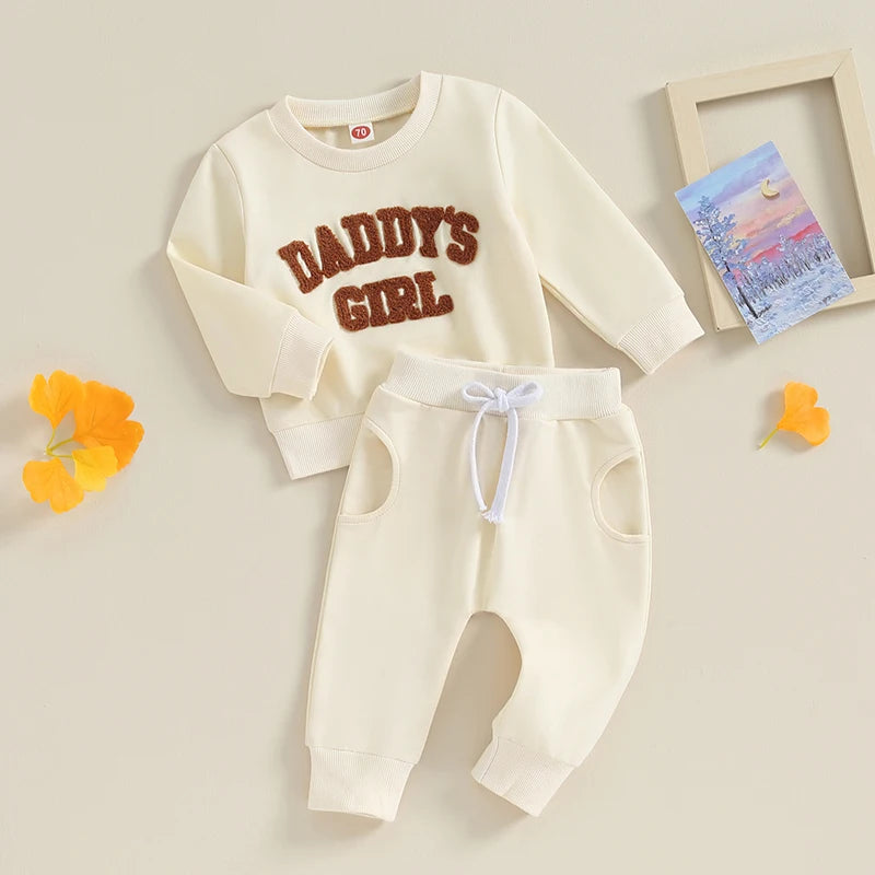 Daddy's Little Girl" Sweatsuit - Petite Cove 