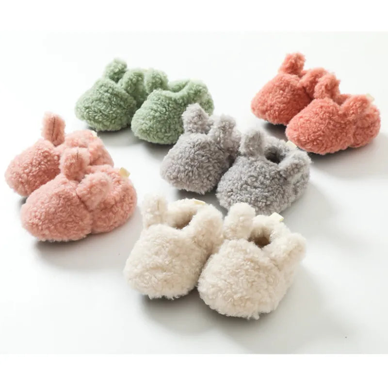 SnuggleSoft Fluffy Moccasin - Petite Cove 