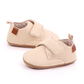 Little Pacer Eco-Leather Velcro Shoes - Petite Cove 