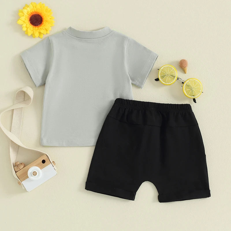 Little Fan T-Shirt & Shorts Set - Petite Cove 