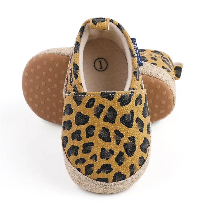 Leopard Print Slip-on Flats - Petite Cove 